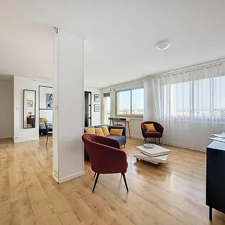 Le Quai 52 - Spacieux & Lumineux & Gare Sncf Elisabeth B * Clermont-Ferrand