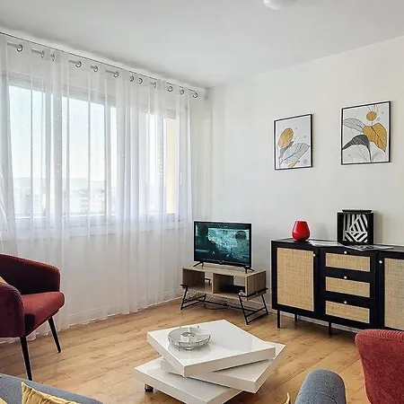 Le Quai 52 - Spacieux & Lumineux & Gare Sncf Elisabeth B Apartman