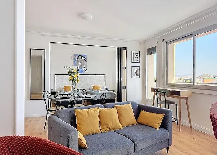 Le Quai 52 - Spacieux & Lumineux & Gare Sncf Elisabeth B Clermont-Ferrand